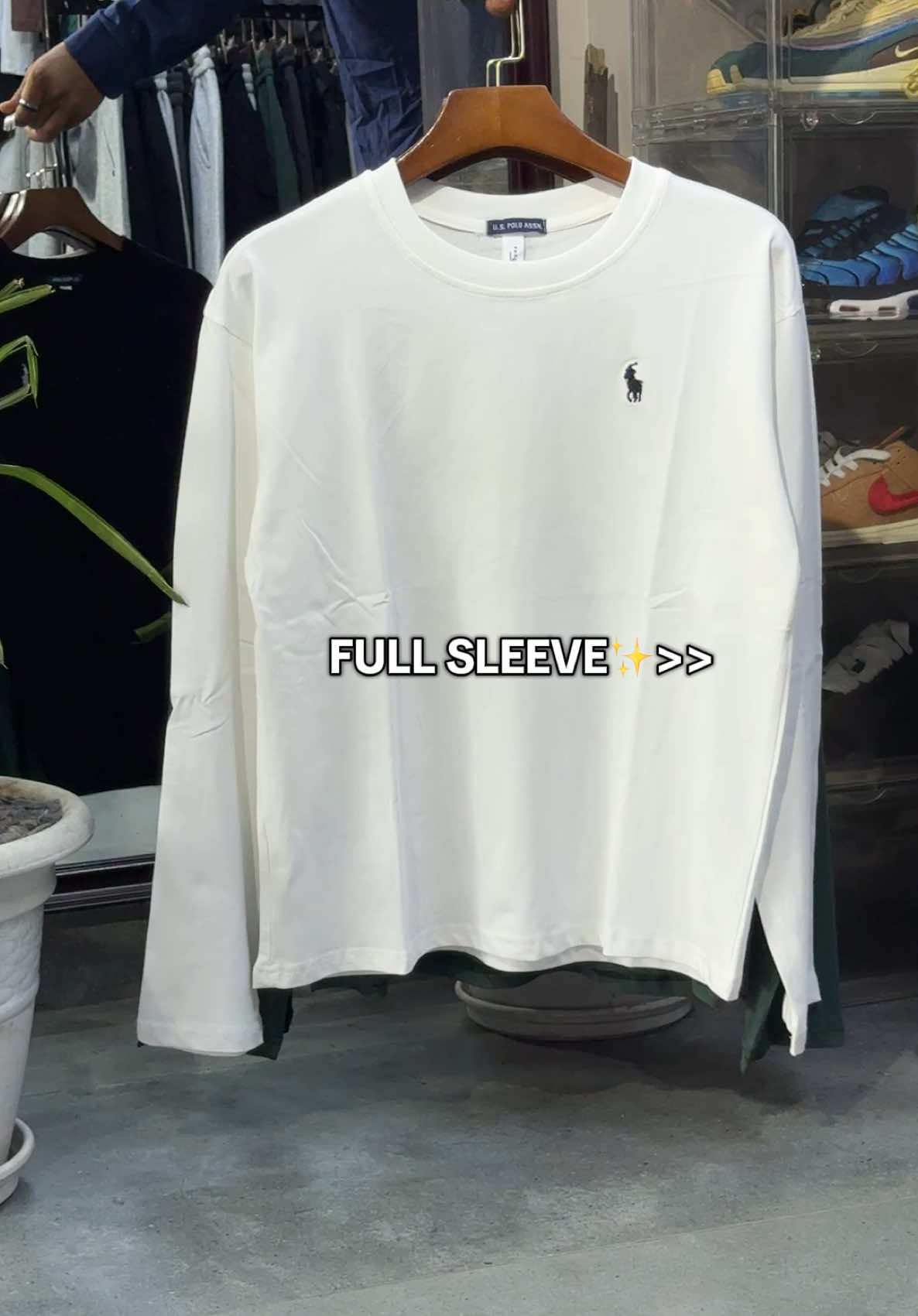 This full sleeve✨>>> ig:brotherzwears_official Sorakhutte chowk📍 #white #fullsleeve #fulltee #fyp #fypage #streetwear #urbanwear #brotherzwears #kathmandu #nepal 