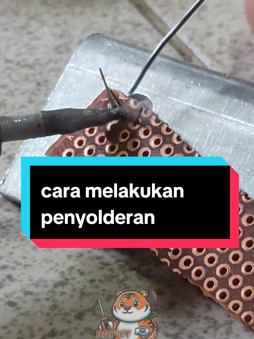 Halo semuanya kali ini saya akan menunjukkan kepada kalian bagaimana cara melakukan penyolderan yang baik dan benar, silahkan simak video berikut ini #promomakangajian #foreducationalpurposesonly #fyppp #edukasi #samasamabelajar #edukasitiktok #electronicproject 