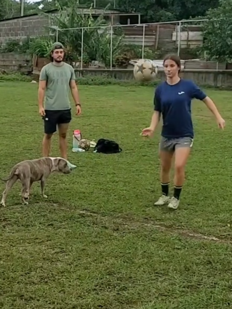 HERMANO ❤️👨‍👧⚽️🐕‍🦺⚡️ #hermano #nicaragua🇳🇮 #futbol⚽️ #jugar #entreno #deporte 