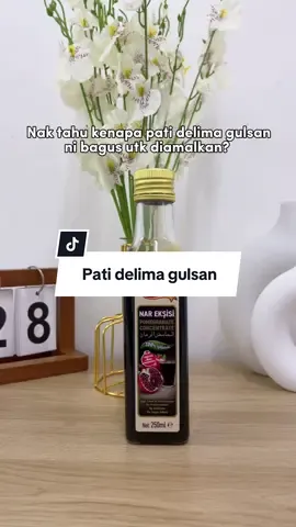 Banyak sangat kebaikan kalau kita amalkan pati delima gulsan ni tau. Hanya perlu minum 1 sudu pagi/malam boleh minum direct atau bancuh dengan segelas air suam/sejuk ✨ Korang yg nak try boleh beli dekat beg kuning skrg💛 #patidelima #patidelimagulsan #delima #pomegranate #ttc #pregnant #women 