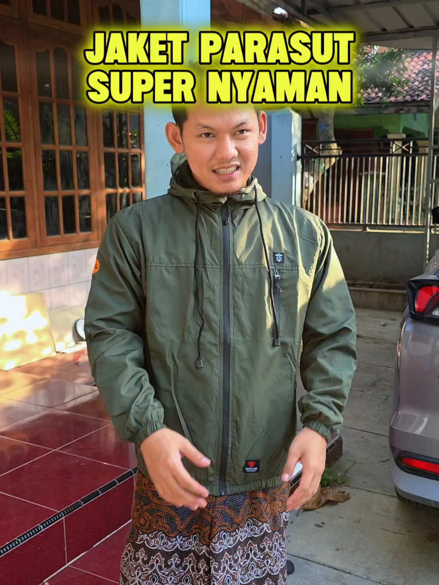 Jaket pria dan wanita, jaket parasut anti air, jaket daun talas, jaket alam, jaket tebal, jaket anti air, jaket yang cocok digunakan kapan saja dan dimana saja. #jaket #jaketparasut #jaketantiair #efekdauntalas #wibgajian #cuantanpabatas