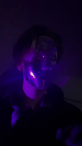 Done did it again 🙄🪩 #makeup #08 #fyp #foryoupage #viral #transition #transformation #discoballmakeup #shiny #discoball