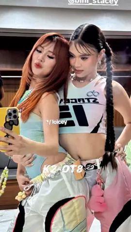 POV: Nakita mo yung GF mo na may kasamang iba, then pinuntahan mo si Best friend to talk about your  problem but  naabutan mo din may kasamang iba at alam mong may GF na din siya pero di mo pa nakita in person kung sino ( Colet ) MALOI: Ohh Miks, n-nandito ka pala....kanina kapa ba. ( nauutal ) MIKHA-Ahm...M-me...no...no..kakarating ko lang ( pretending then tumingin kay staku ) MALOI- Ah, pasok ka... MIKHA- You're girlfriend ( still looking at them)  NALOI- Ha...h-hindi siya s-si  Stacey...friend ko, staks si miks Bestfriend ko... ( explain )  MIKHA- Ahh o-oky.( node ) MALOI- May kailangan kaba. MIKHA- Ahm...no...nothing,next tym na lang siguro,i need to go. MALOI- Teka, sandali wag kana muna umalis,alam kung may kailangan ka, so stay here oky. STACEY- Alam mo miks wag kana mahiya i'm a good friend naman eh, and halata sa mukha mong may problema ka...tell us...handa kaming makinig. MALOI- Hmm..she's right miks, she's a good friend.. kaya wag kana mahiya... (nahulog ang phone dahil sa nanginginig habang umiiyak ) MALOI- (nakita ang picture sa phone) wait.. is that colet and Aiah right. MIKHA-(nagtaka) Colet...Kilala mo yung kasama ni aiah... MALOI- Yes of course... he is my Girlfriend... MIKHA- Girlfriend... siya ang girlfriend na kwene-kwento mo samin ( gulat ) MALOI- Oo...pero bakit magkasama sila ni Aiah at...at...( nauutal na kinuha tinitigan ang phone ) ang sweet pa nila sa isat isa...( teary eye ) miks ano toh...explain mo...ano toh... MIKHA- That's why i'm here...diko alam na sya ang GF mo...kanina habang papunta ako ng  department store i saw her,  pero di nila ako nakita... ( crying tune ) MALOI- walang hiya, trydor manloloko...humanda sila sa atin kakalbuhin ko talaga sila. ( walk out ) STACEY- (lumapit kinuha ang phone) Huhh?  it's ate Aiah and Her  Cousin. MIKHA- (nagulat ) what!! c-cousin...coley is her cousin's. STACEY- Oo...we're cousin's. MIKHA- Dahmm it...sundan natin si ate maloi..baka ano gagawin non sa kanila... STACEY- ha? Bakit saan ba sya pupunta... MIKHA- B*llsh*ttt  susugurin niya yung dalawa (tumakbo palabas ) (Joke pambawi lang sa picture 😆) #binimikha #biniaiah #mikhaiah #binicolet #binimaloi #macolet #binistacey #biniph #fyp #makeitviral #foryouspotted 