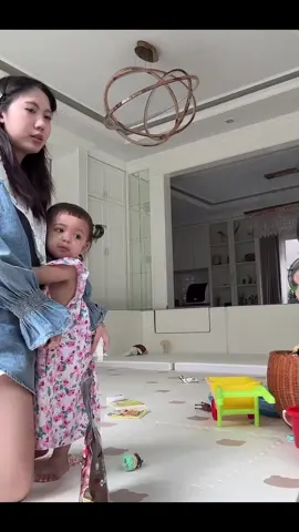 โมเน่และเพื่อนอีฟ #น่ารัก #แฝดโซลโมเน่ #ต้าวแฝดโซลโมเน่ #น้องโมเน่ 