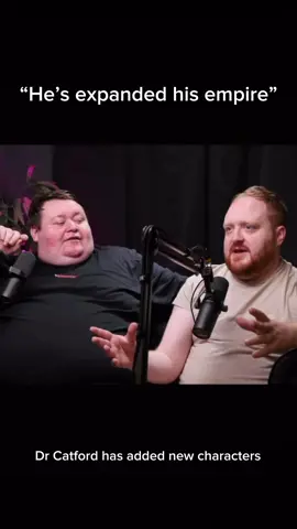 Jamie Hutchinsons brother has added new characters whilst beating him up😂 “Pizza cutter to the knee cap”😂 #fyp #comedyvideo #jamiehutchinson #drcatford 