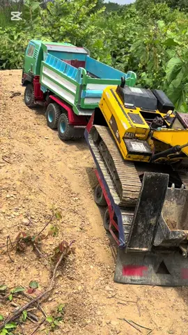 Rc Truck #rccars #rcb #rcracing #excavator #toys #500k #Rc #rc #rctruck #toy #rctoys #rckubota #newyork #fypシ゚viral #rctoy #foryou #new 