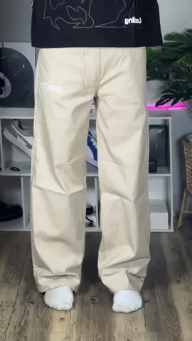 Tebak harganya berapa? 1jt salah 2jt salah #fyp #foryou #celana 