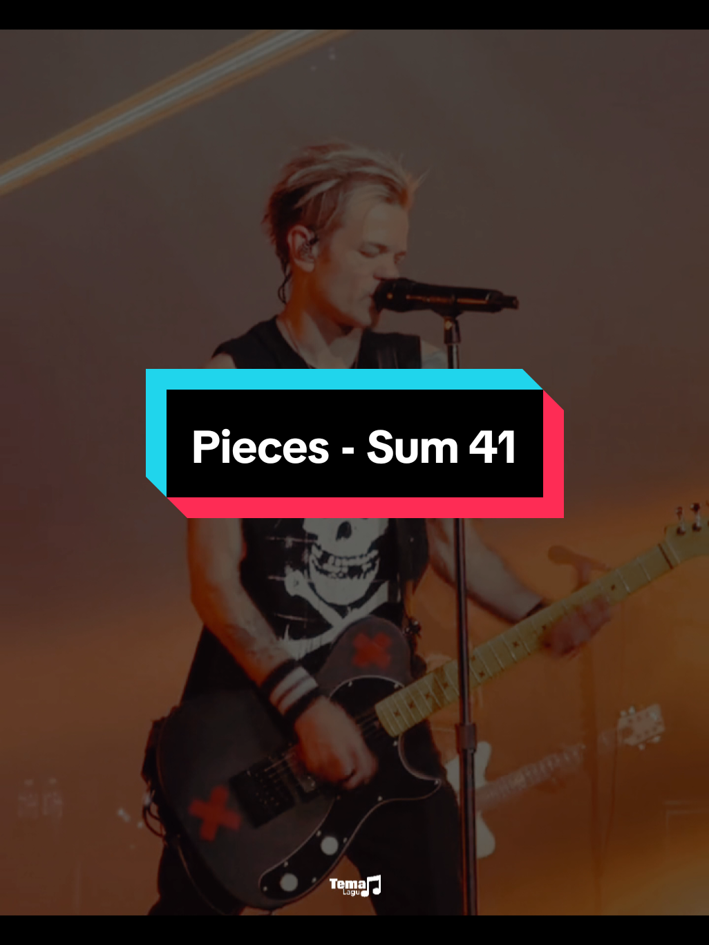 Pernah gak sih… lo ngerasa udah lakuin segalanya, tapi tetep aja gak dianggap? Kadang, sendiri itu bukan karena pengen… tapi karena gak ada pilihan lain. 🎧 Pieces - Sum 41  #Pieces #Sum41 #FYP #EmoVibes #LirikMenyentuh