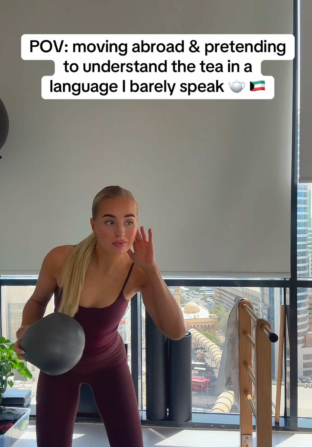 Australian gal trying to decode the Arabic language. All I got was “shway shway” 😅😅 #arabic #arabtok #kuwait #kuwaitcity #expatlife #movingabroad #australianinkuwait #arabicgirl #arabiclanguage #kuwaiti #movingcountries #learningalanguage #fyp #relatable 