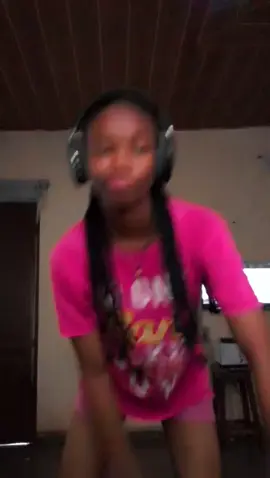 Omor another banger💃🕺💃🕺🤣😊@Rema #dancer #viraltiktok #remake #tiktok #tiktokindiaviralvideoforyoupagefoll #creatorsearchinsights2025 @Rema #goldy