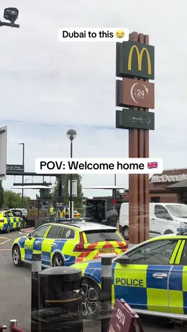 From sipping mocktails in Dubai… to watching an arrest at the Maccies drive-thru in Newcastle 🤡 ✈️ Pack your bags and get away… 🎶 #Jet2Vibes #BackToReality #UkTikTok #UKPolice #Mcds 🚨 