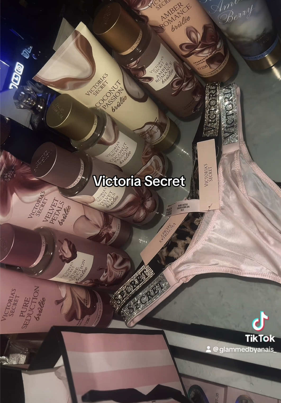 #fypシ #foryoupage #foryou #victoriassecret #shopping 