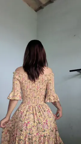 ဒါလေးကပိုလှလားလို#လွမ်းတယ်လို့ 