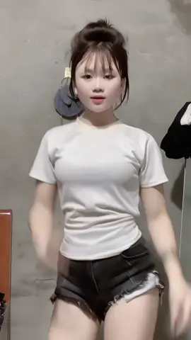 Tụt viu ròi  #xuhuong #nhachaymoingay #nhảy #xh 