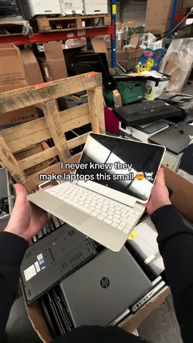 This laptop is tiny 😅 #fyp #laptop #itad