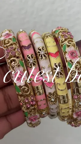 The perfect wrist candy 🍭🌷🦩🩰 #bangles #bracelet #floralbracelet #floral #jewelry #bracletstack #chunkybracelet #viraljewelry #WristCandy #aesthetic 