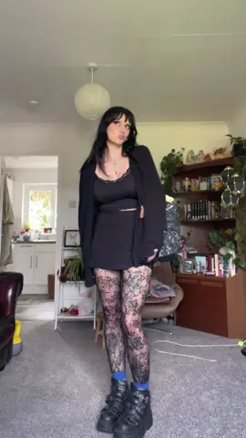OUTFIT REPEATER!!!!! #fyp #OOTD #grwm #alt 