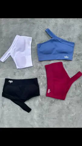 ✨Conquista tu entrenamiento con estilo, Los tops deportivos  alo combinan soporte, comodidad y diseño para que te sientas increíble dentro y fuera del gym. Perfectos para moverte con libertad y destacar tu esencia 🌤️✨💛 ✨#alo #topdeportivo #fitnessstyle   #mujer #cali 