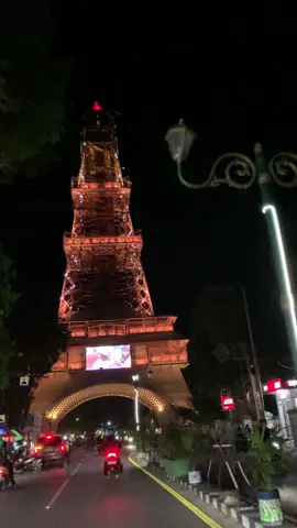 paris versi gorontalo🤩 #menarakeagunganlimboto #vibes #gorontalo #fyp 