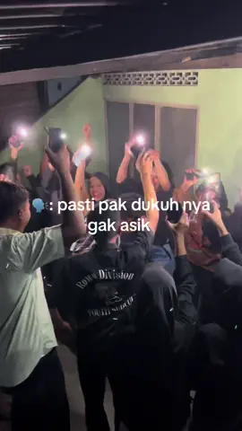 asik gini 🤙🏻😎#fyp#karangtaruna#pitulasan#agustuscore#kartar#forfun