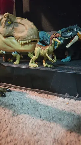 That red Masiakasaurus isn't coming down anytime soon #dinosaurs #toys #jurassicworld #foryou #fyp #dinosaur 