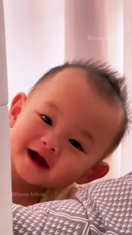 #funnybaby #funnyvideos #funny #cutebaby #cute #baby #kids #laugh #fyp #foryou 