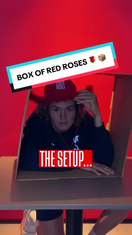 When you order a box of #RedRoses 📦 #englandrugby #rugby #rugbyunion 