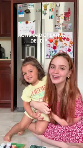Quiero hacer esta nueva sección para poderles mostrar las actividades que hacemos con Eva sin necesidad de mucha cosa, con lo que tenemos en casa ❤️ jugando, explorando y aprendiendo juntitas!  #EvayMajo #mamaprimeriza #mamajoven #maternidad #estimulaciondelenguaje #estimulacioninfantil #actividadesconniños #actividadcreativa #vidademama #mamadeunaprincesa👸 #maternidadereal #maternidadecomamor #maternidadycrianza 