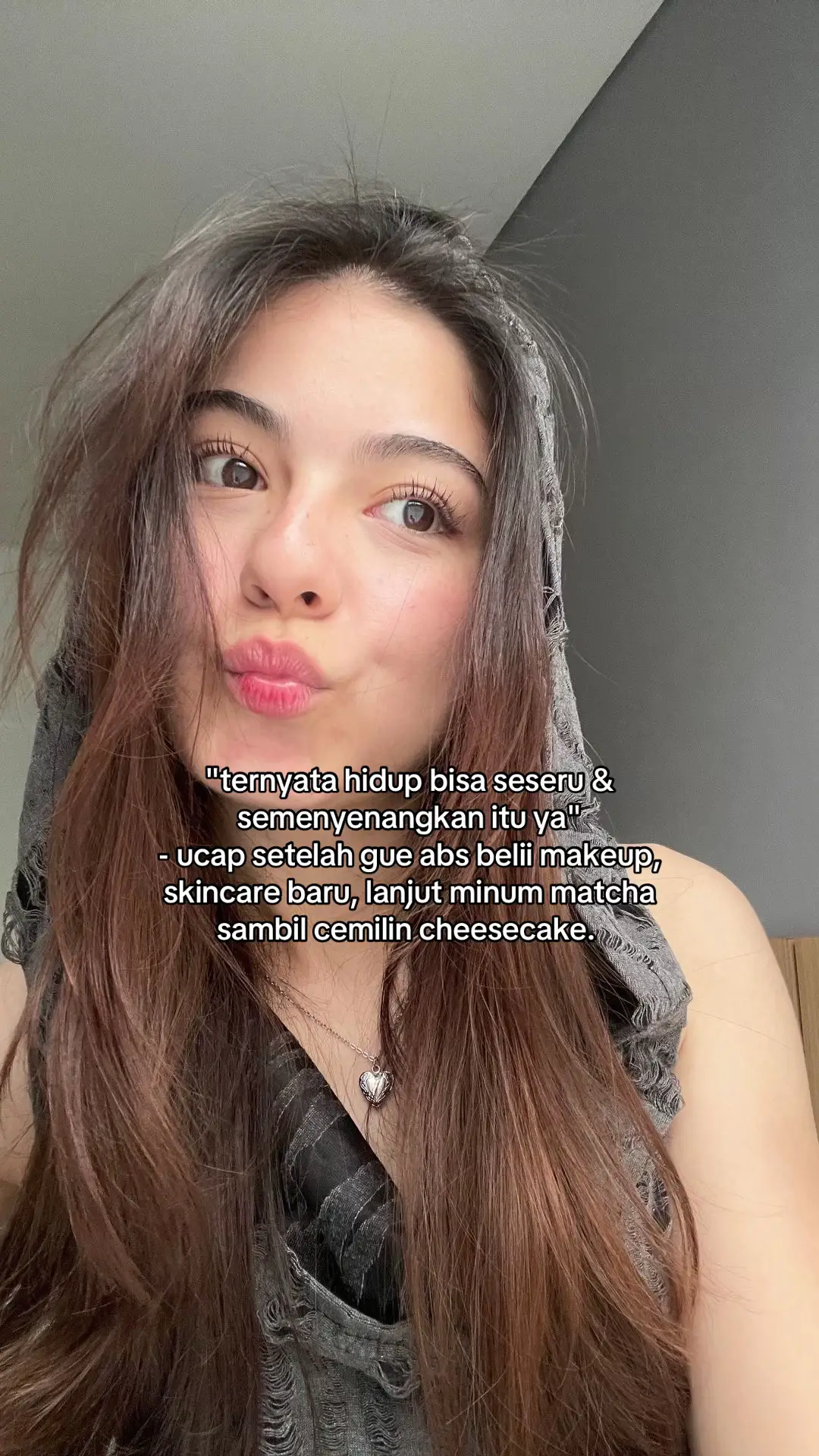 tapii gpp de itung2 self reward sekali2 belii barang2 kebutuhan yg abs kaya skincare argireline wrinkle warrior juva😭🫰 #fypage #fyp #SkinCare101 #skincarehacks #skincaretips #SelfCare #fypp #prettygirls #skincareroutine #fypdonggggggggg #skincareproducts #girltherapy #selfcareroutine #skincarerecommendations #fyppppppppppppppppppppppp 