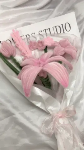 진짜보다 영원한 가짜…         #pipecleaner #pipecleanerflowers #pipecleanerart #flowers #fyp #모루 #모루꽃다발 