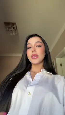 outfit check
