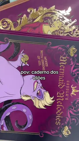 Chegou o tão esperado Caderno dos vilões da @animativabr !! Já tem um favorito??💜 Está disponível no site, corre pra garantir✨🍎 Acesse  www.papelariaunicornio.com.br