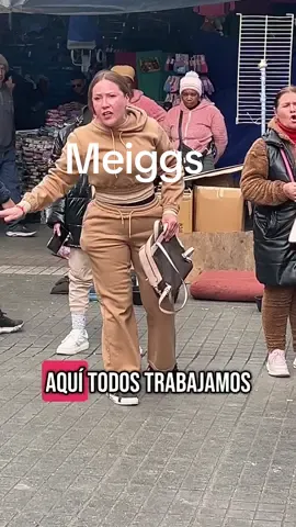 Barrio Meiggs asi quedo x ahora veremos cuanto dura y si serán medidas que perduren,urge mesa d conversación con todos los actores involucrados y se busquen soluciones reales x el bien de 🇨🇱 #meiggs #Ambulante #comercioambulante #Santiago #Desbordes #santiagodechile 