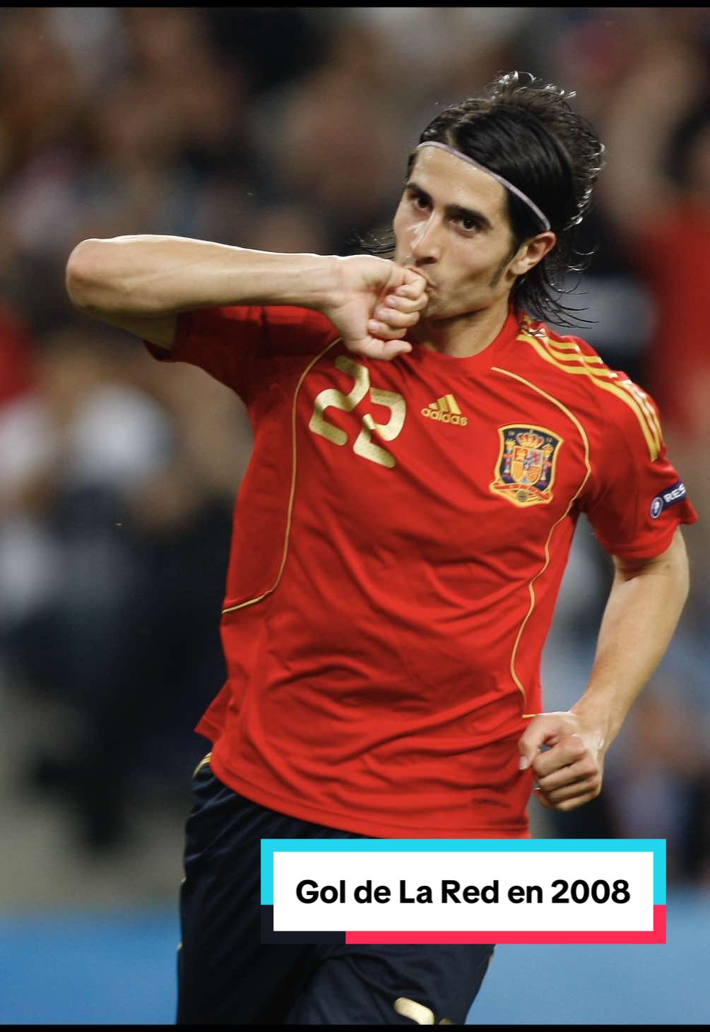 🔙 Viajamos a 2008 para revivir este gol. ⚽️ El tanto de Rubén de la red inició la remontada ante 𝗚𝗿𝗲𝗰𝗶𝗮 en la #EURO2008. 🥳 ¿Desde dónde celebrasteis este gol? #VamosEspaña | #DeportesEnTikTok | #TikTokFootballAcademy 