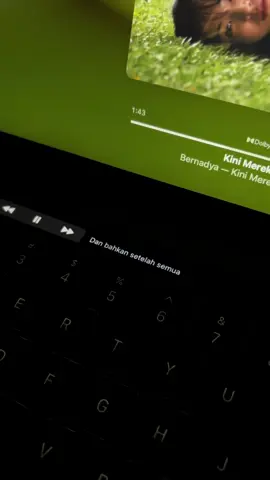 (songs request in bio) Kini mereka tahu #bernadya #liriklagu #lagugalau 