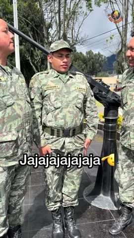 Jajjjajajajaja primero la familia…. 🙊🫡😂🤣  #comedia #risas #chistes #viral 