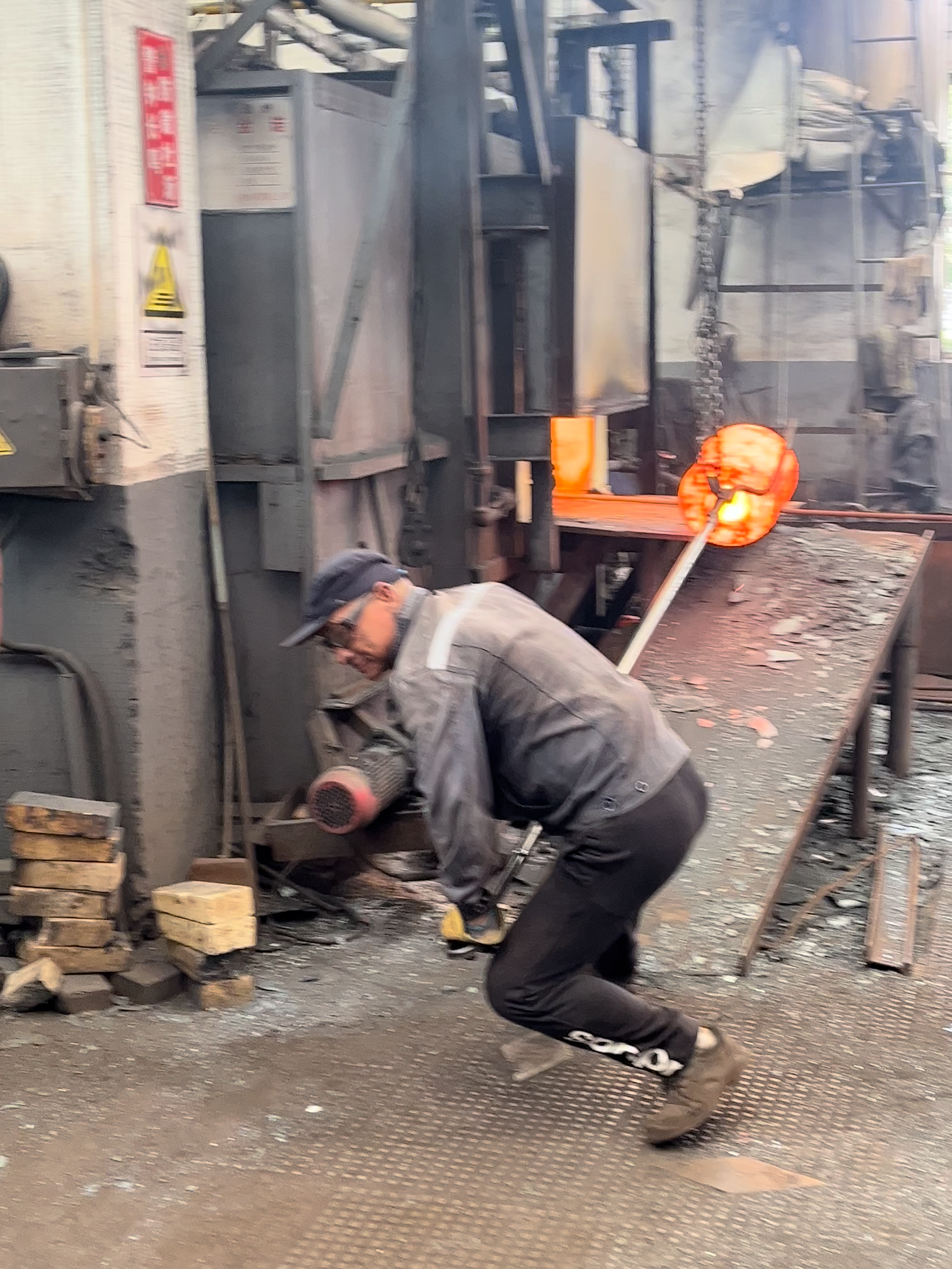 Inside the factory Challenge: One Day as a Summer Blacksmith #factory #worker #process #manufacturing #blacksmith #forging