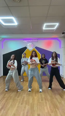 NEW DANCE TREND‼️🔥 @dede #fyp #foruyou #forupage #viralvideos #fyy #fyyy #dancer #dancechallenge #danceawesome #newdance #newdancechallenge #newdancetrend #newdancealert #newdancetrending #dancersoftiktok #dancers #danceclass #dancecrew #diadacademy #dede #invatapetiktok #invatampetiktok #invatamimpreuna #lovedancing 