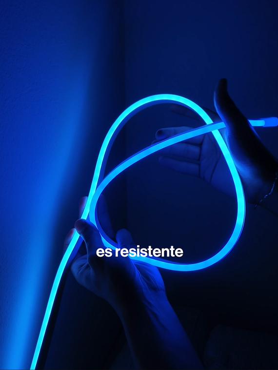 🌈 ¡Haz brillar tu hogar con estilo y tecnología! Convierte cualquier habitación, jardín o terraza en un espacio inteligente y lleno de color con la Tira LED Wi-Fi de Steren. 💡 Control total desde tu celular Cambia colores, crea escenas, anima segmentos y programa horarios desde la app Steren Home. Compatible con Wi-Fi de 2.4 GHz para un control rápido y estable. 📏 5 metros de luz vibrante Con 84 LEDs por metro, ofrece una iluminación intensa y uniforme. 📱 Iluminación inteligente Programa rutinas y comparte el control con más usuarios desde la app. ☔ Para interior y exterior Grado de protección IP65: resistente a polvo y agua. Perfecta para jardines, patios, habitaciones o negocios. 🎉 Ideal para fiestas, cine en casa, decoración o simplemente ambientar tu día a día. ¡Llévate la tuya en tu tienda Steren más cercana o en línea! #IluminaConSteren #CasaInteligente #LuzNeónWiFi #AmbienteSmart
