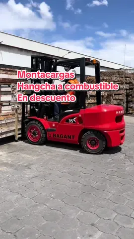 Es el momento de adquirir tu montacargas Hangcha a combustible con descuento!  