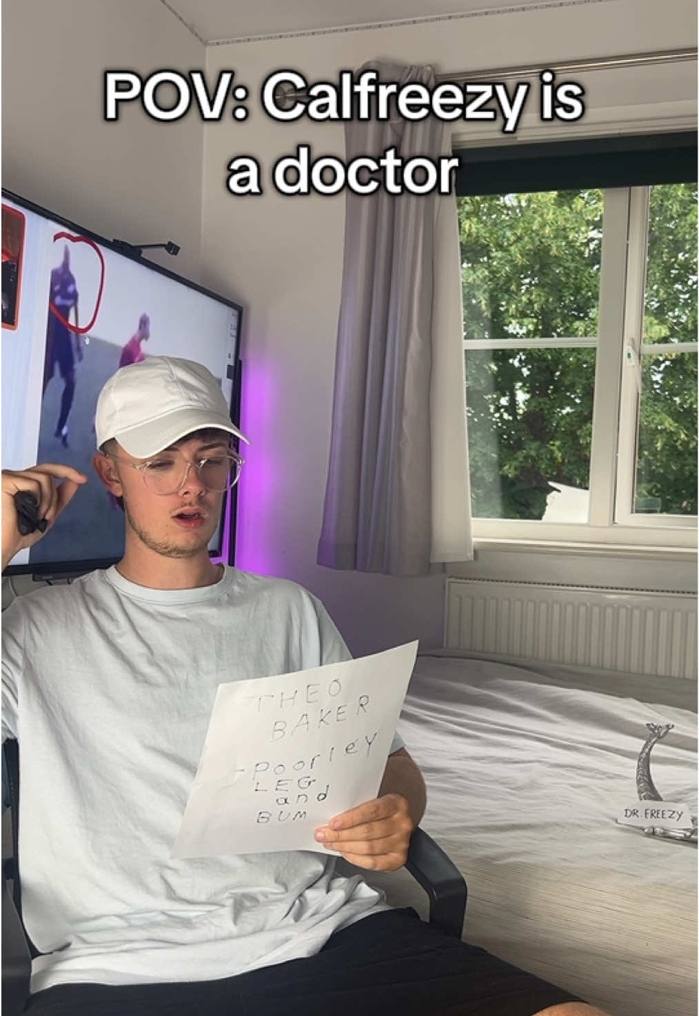 @Calfreezy becomes a doctor for the day today! Poor @Theo Baker , hurt his arm playing rock paper scissors against Tony Adam’s, but that’s a story for another day… #calfreezy #calfreezyburger #burguh #calfreezyaccent #calfreezymeme #theobakerrockpaperscissors @Wafflin’ @Luke Martin @Joe Weller @The Fellas Podcast @Chip 