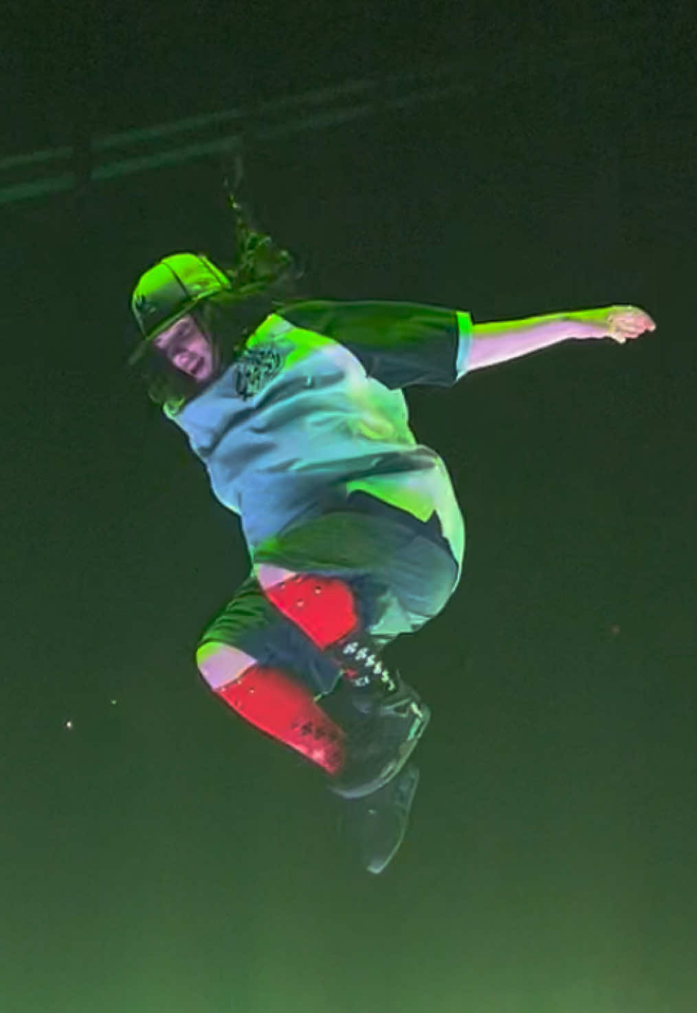 JUMP!! @BILLIE EILISH #billieeilish #GUESS #funny #hmhas 