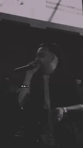 شاب حميدو #لي راه صريلك#تصميم_فيديوهات🎶🎤🎬 #تهلاو_ولاد_بلادي🇩🇿💛👌_جام_ابوني_اكسبلور 