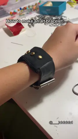 How to make an alt bracelet (so you don’t buy from fast fashion brands).       #alt #alternative #bracelet #nofastfashion #fastfashion #DIY 