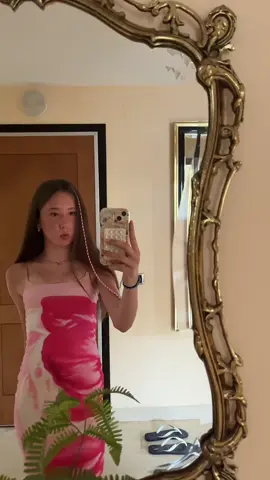 🌺🌸#Nathan❤️#muireann#eva#caoimhe#grace#holdiay#spain#pink#fypp#highlikess#goviral#dress