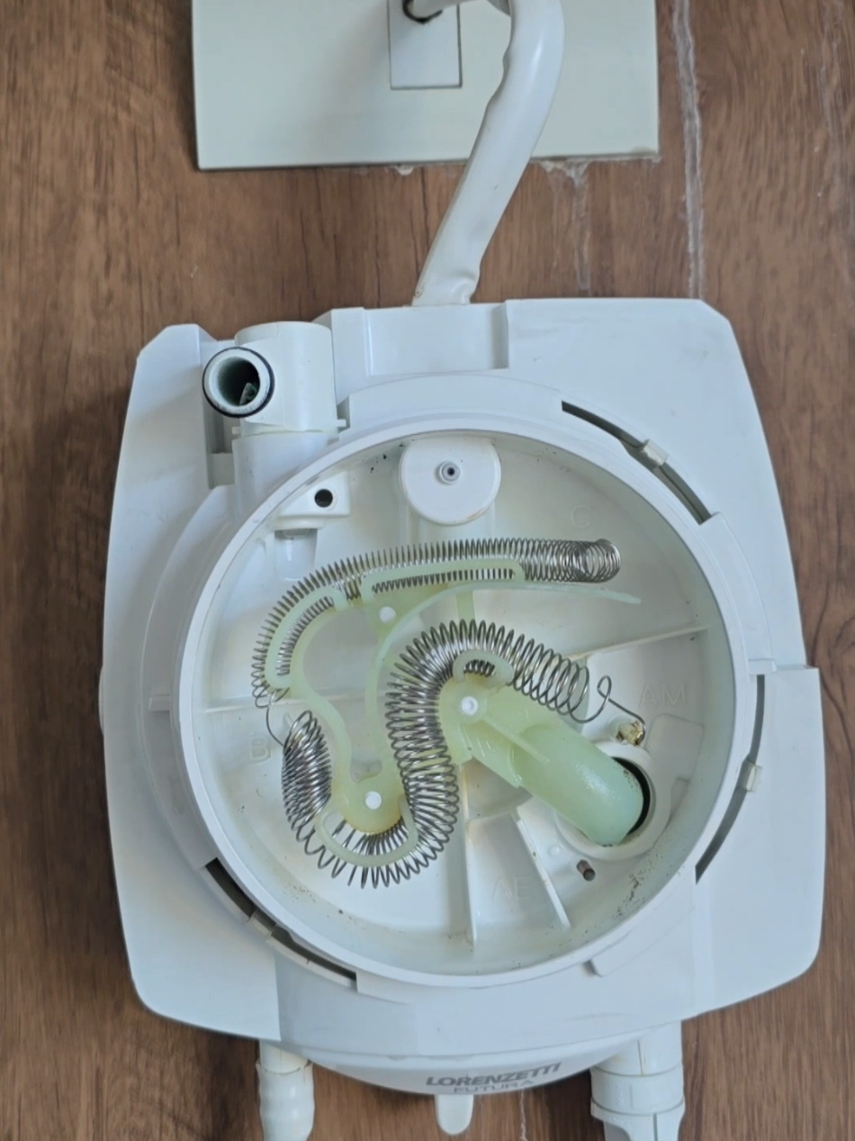 Chuveiro Lorenzetti Futura  #chuveiro #lorenzetti #agua #banheiro #façavocêmesmo 