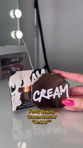 #fentybeauty #fentybeautybronzer #fentybeautycreambronzer #bronzer #creambronzer #fentybronzer 