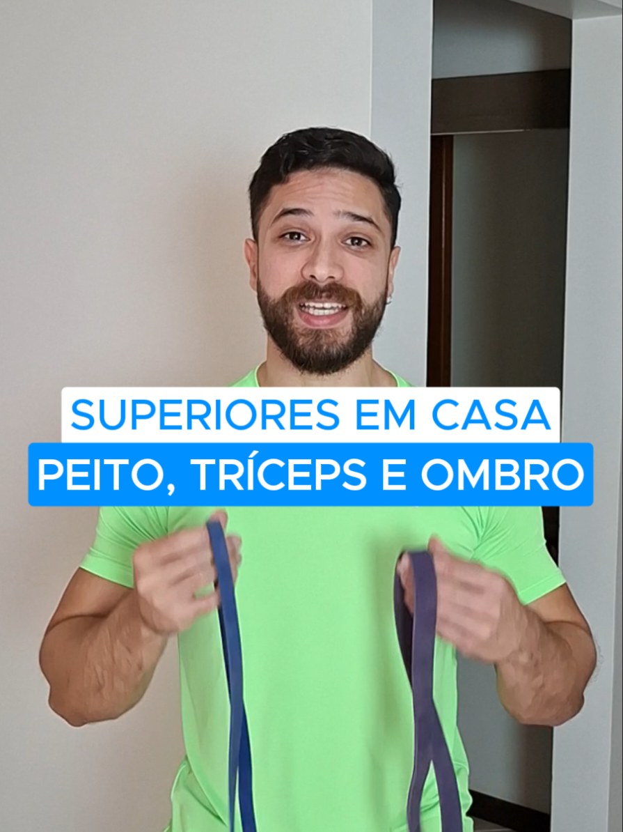 Treino de superiores para fazer em casa | Peito, Tríceps e Ombros #treinosuperiores #treinoemcasa #musculaçãoemcasa #treinocomelastico #flexao #triceps #ombro 