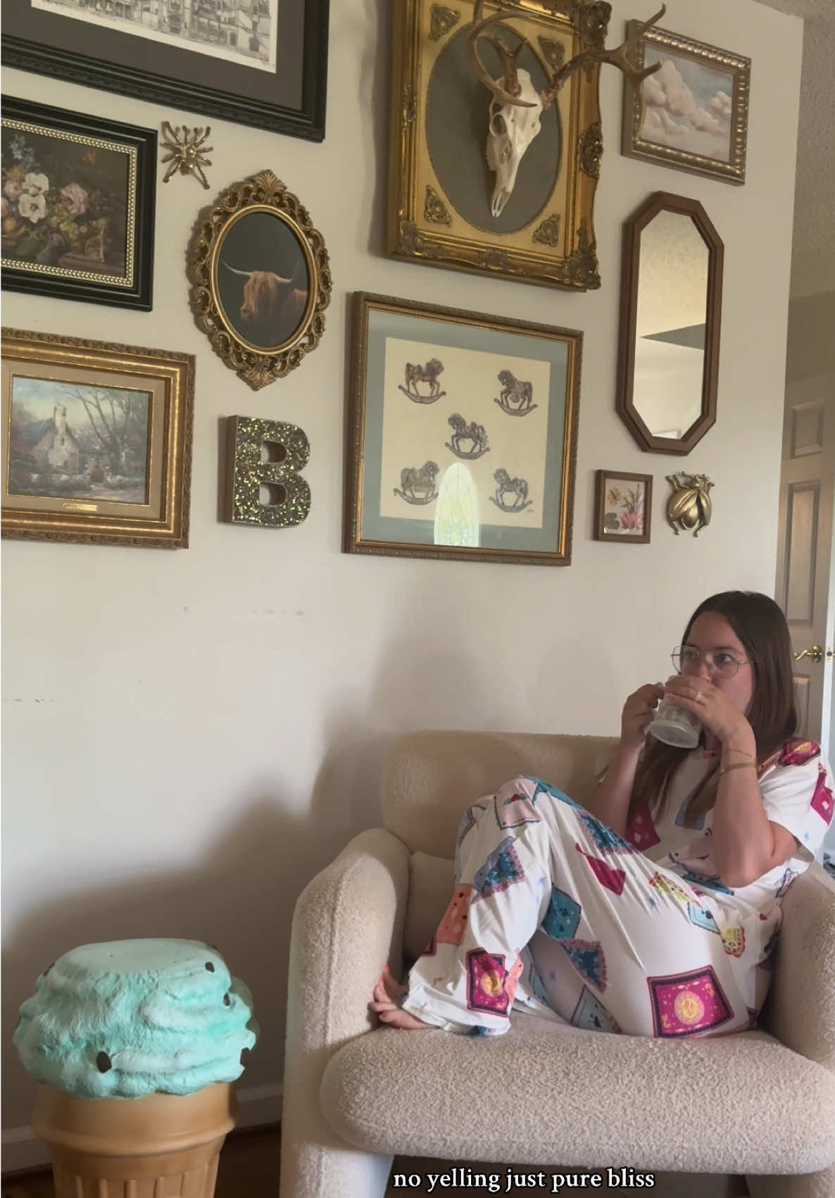 I love the sound of nothing in the morning ☀️ #goodmorning #dailylife #dailyvlog #mom #momlife #momtok #stayathomemom #morningroutine #morningvlog #coffee #morningcoffee #chickens #chickencoop #farm #farmer #farmlife #farmchores