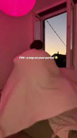 I love these naps 🎀🤍🌙